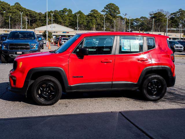 Used 2022 Jeep Renegade Sport image 3