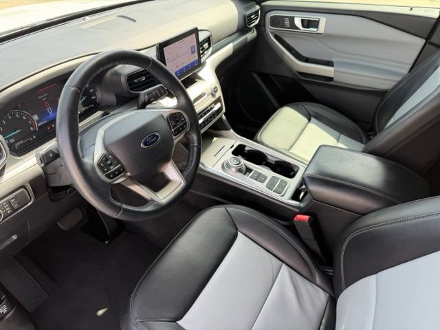 Certified 2020 Ford Explorer Limited RWD image 13