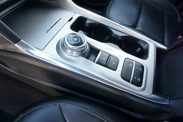 Certified 2022 Ford Explorer XLT w/ Equipment Group 202A image 26