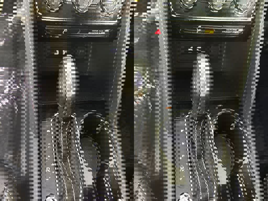 Used 2022 Volkswagen Atlas Cross Sport SEL R-Line image 49