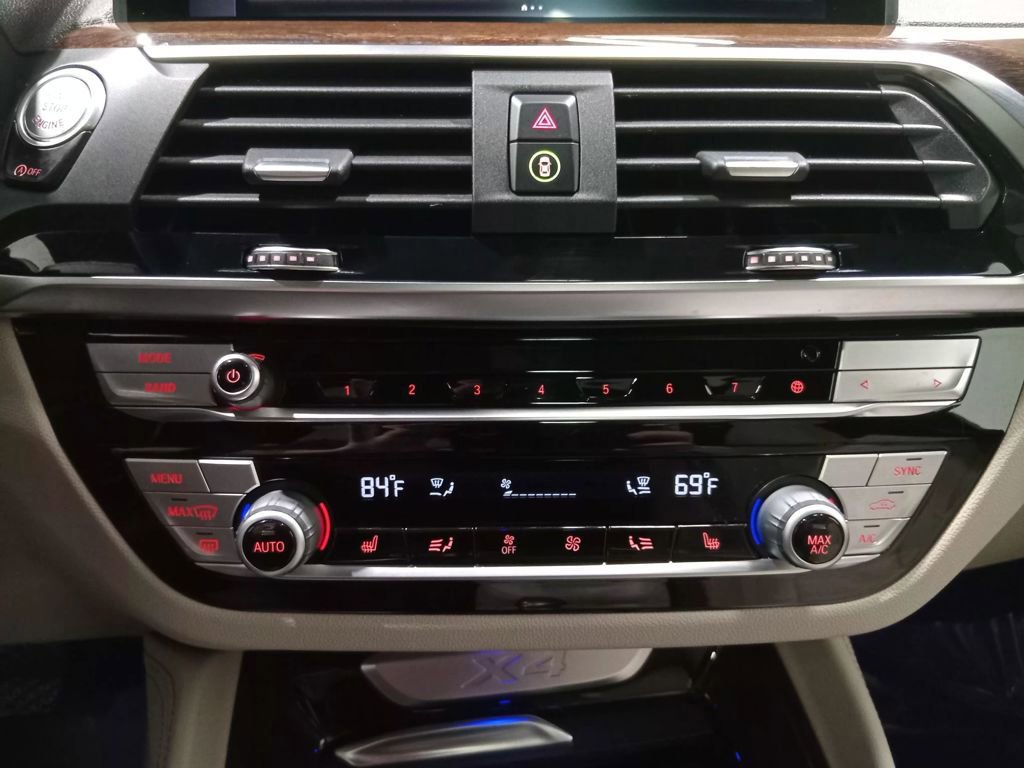 Used 2021 BMW X4 xDrive30i w/ Executive Package image 31