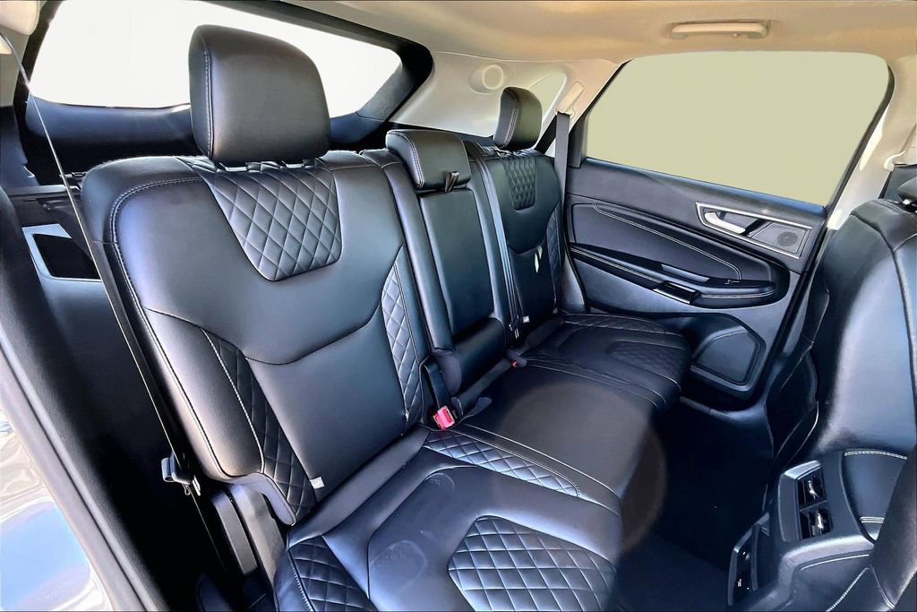 Certified 2023 Ford Edge Titanium w/ Cargo Accessory Package AWD/4WD image 27