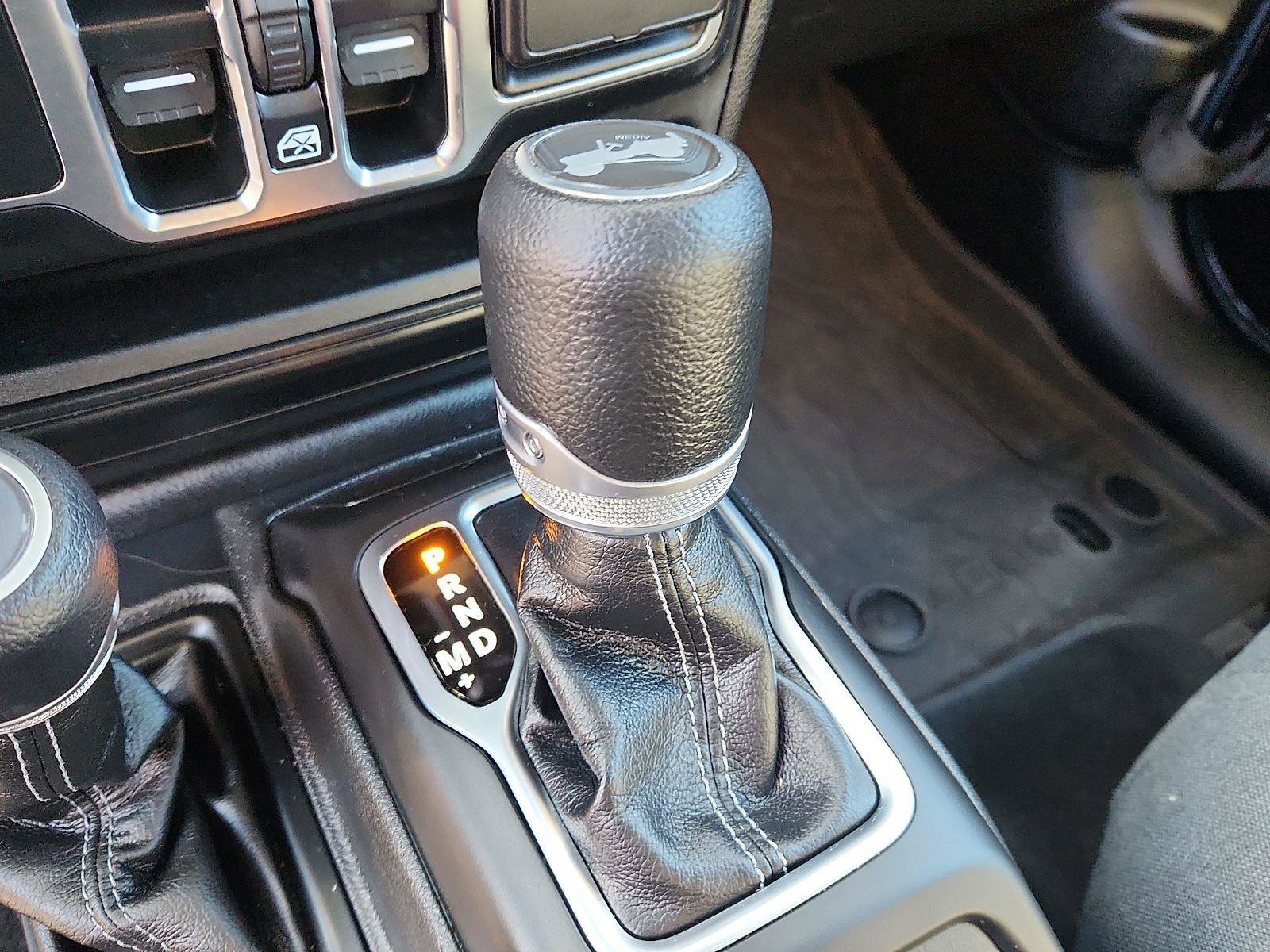 Used 2024 Jeep Wrangler Sport S image 15