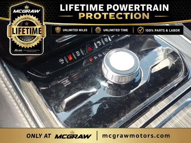 Used 2024 Jeep Wagoneer L Series II AWD/4WD image 23