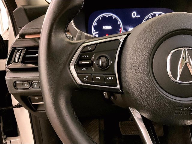 Used 2022 Acura MDX SH-AWD image 17