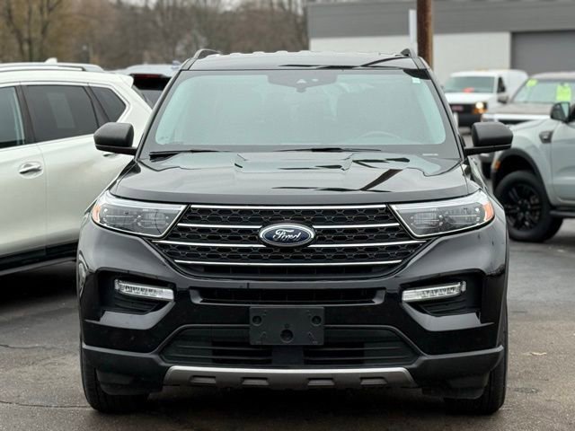 Certified 2023 Ford Explorer XLT w/ Equipment Group 202A image 35