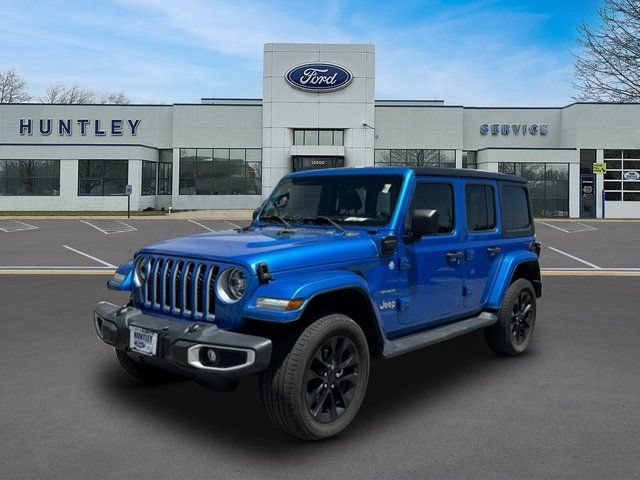 Used 2021 Jeep Wrangler Unlimited Sahara w/ Cold Weather Group AWD/4WD image 1