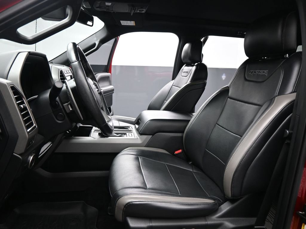 Certified 2017 Ford F150 Raptor w/ Equipment Group 802A Luxury image 36