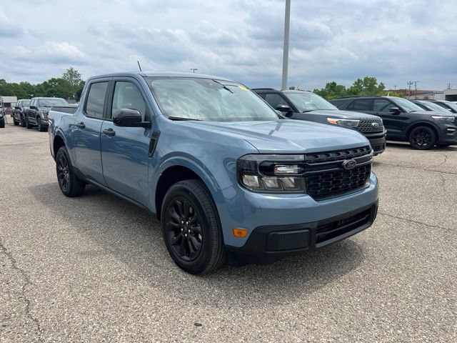 Certified 2024 Ford Maverick XLT w/ XLT Luxury Package AWD/4WD image 3