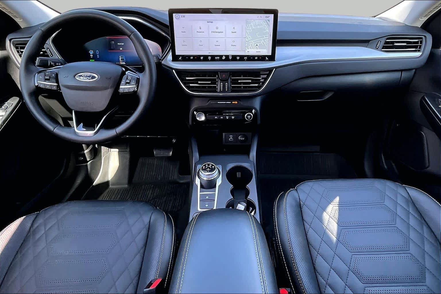 Certified 2023 Ford Escape SE w/ PHEV Premium Package FWD image 16