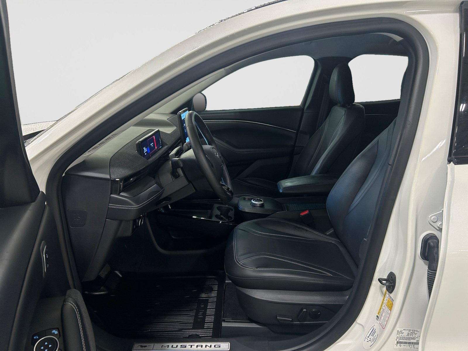 Certified 2023 Ford Mustang Mach-E Premium RWD image 11