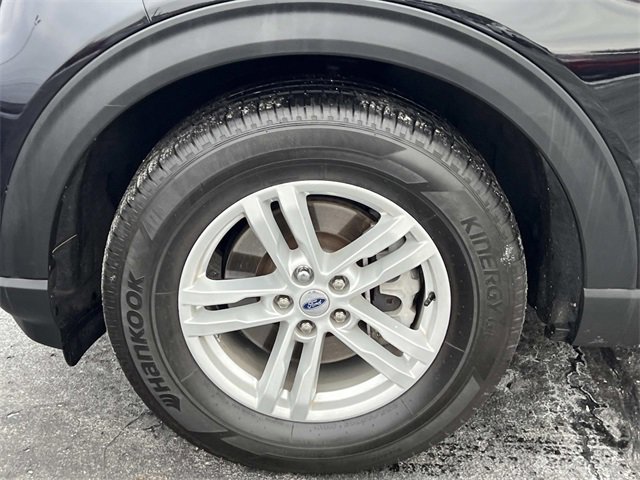 Certified 2023 Ford Explorer XLT image 10