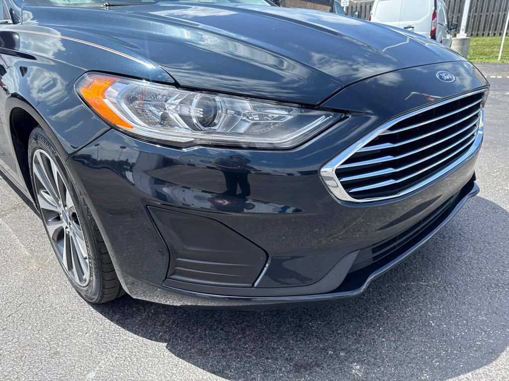 Certified 2020 Ford Fusion SE AWD/4WD image 16