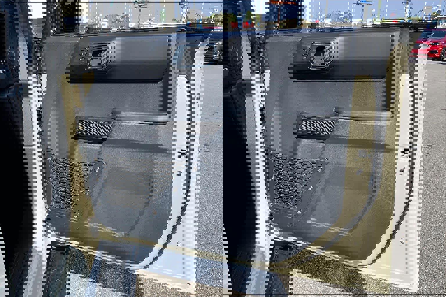 Certified 2025 Ford Bronco Outer Banks image 23