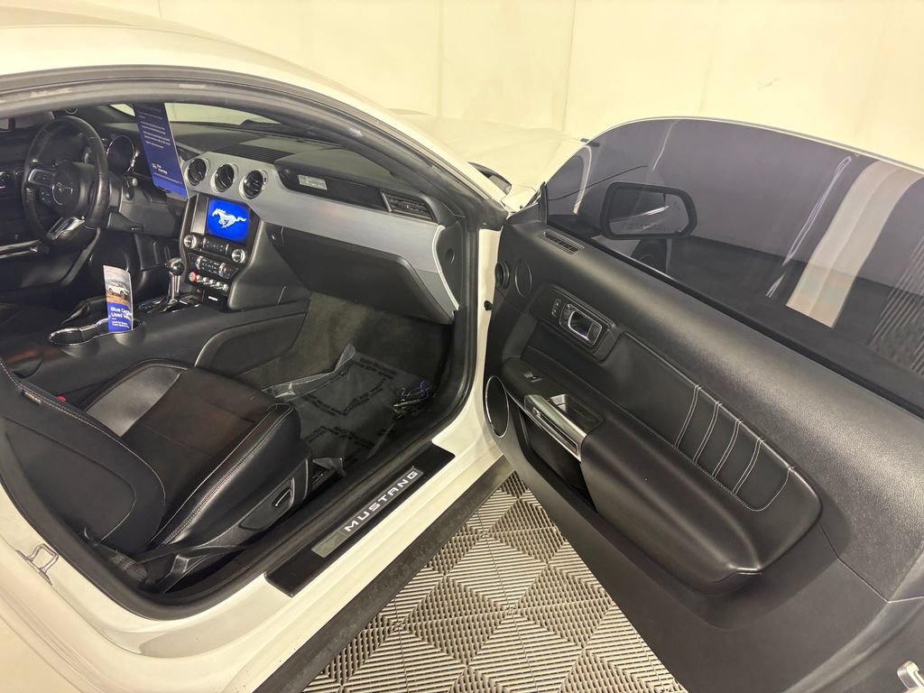 Certified 2017 Ford Mustang GT Premium w/ Equipment Group 401A RWD image 29