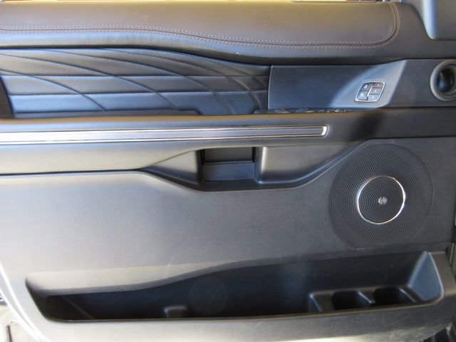 Certified 2020 Ford Expedition Platinum image 9