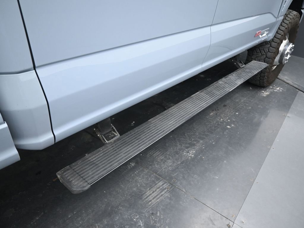 Certified 2024 Ford F350 Lariat w/ Lariat Ultimate Package image 17