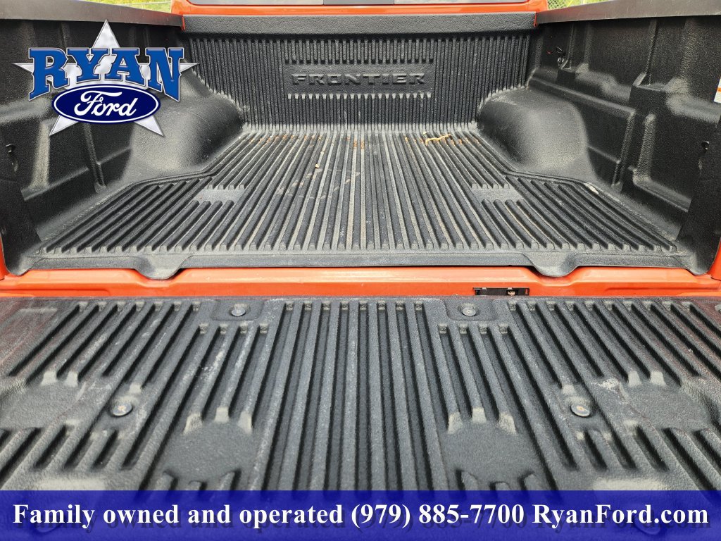 Used 2025 Nissan Frontier Pro-X RWD image 21
