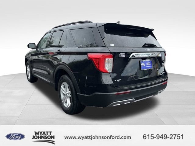 Certified 2022 Ford Explorer XLT w/ Equipment Group 202A image 5