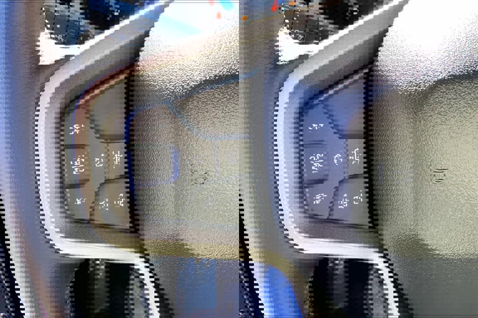 Certified 2025 Ford Bronco Big Bend image 24