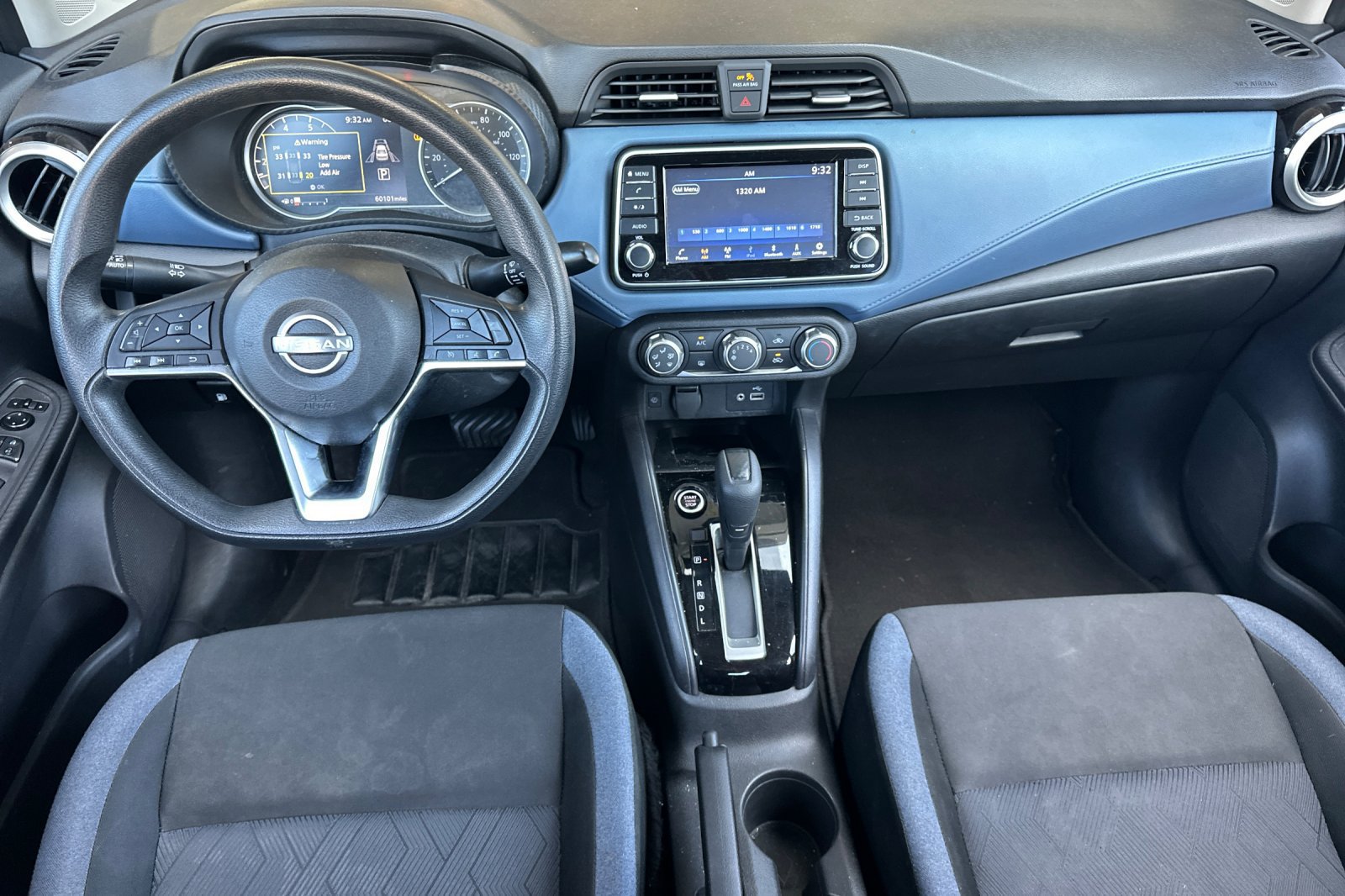 Used 2023 Nissan Versa SV FWD image 12