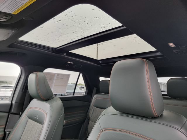 Certified 2023 Ford Explorer Timberline w/ Timberline Technology Package AWD/4WD image 4