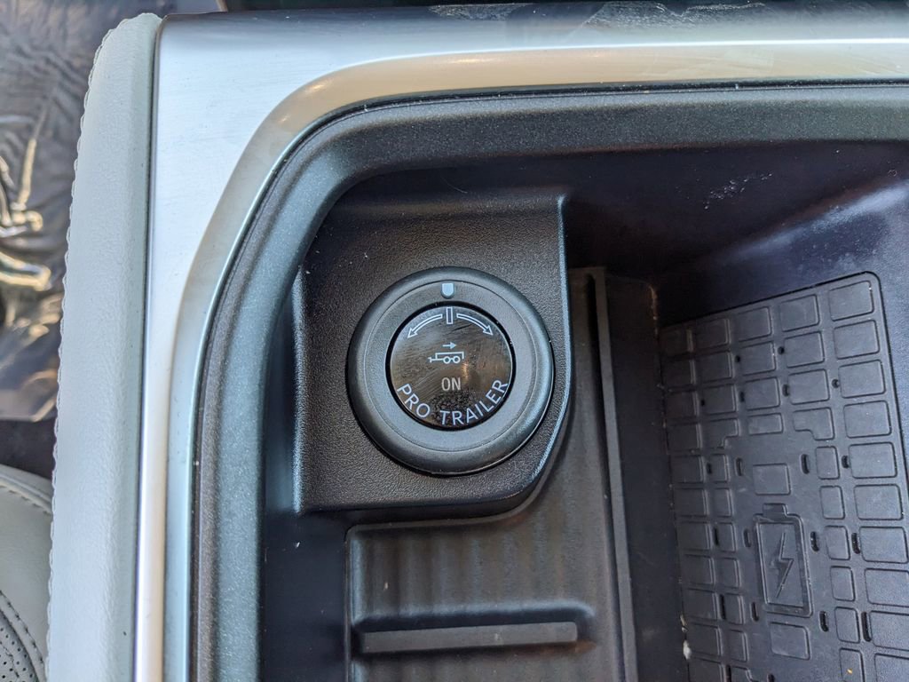 Certified 2025 Ford Expedition Max Platinum AWD/4WD image 27