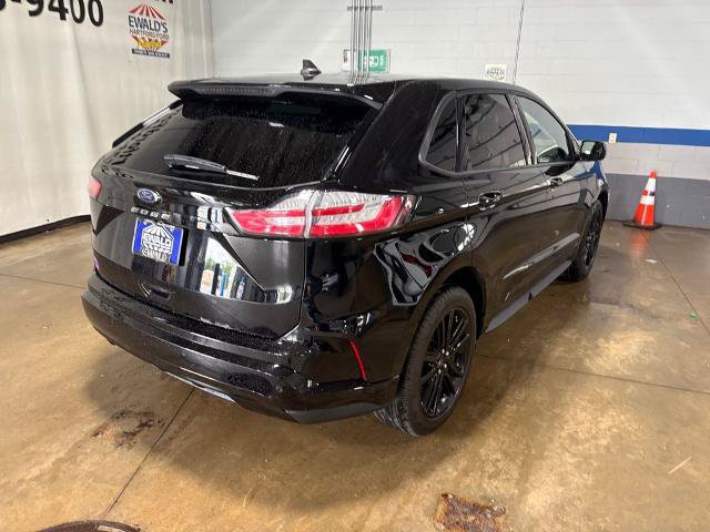 Certified 2024 Ford Edge ST-Line AWD/4WD image 10