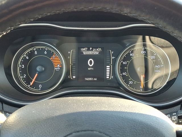 Used 2019 Jeep Cherokee Latitude Plus w/ Cold Weather Group image 26