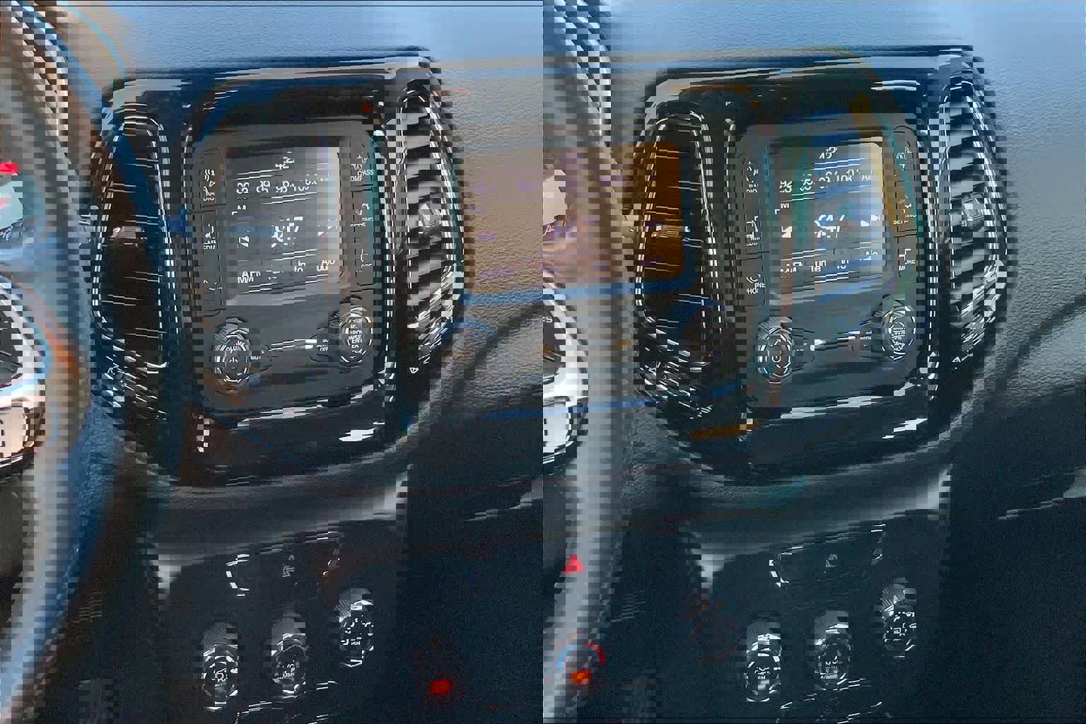 Used 2018 Jeep Compass Altitude image 8