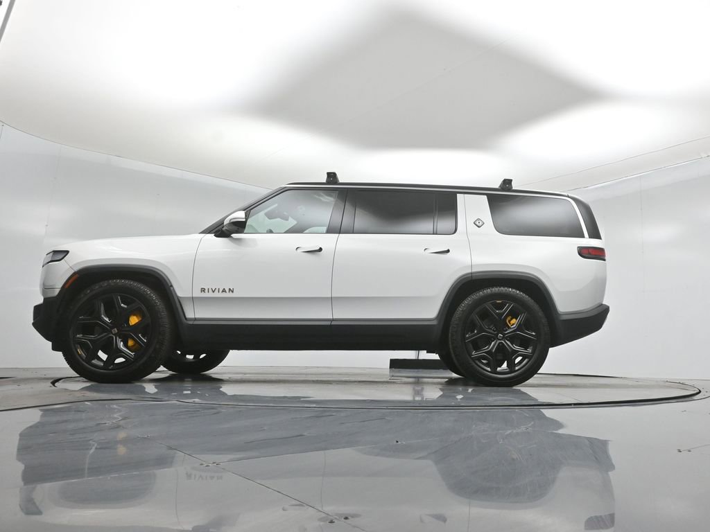 Used 2024 Rivian R1S Adventure AWD/4WD image 6