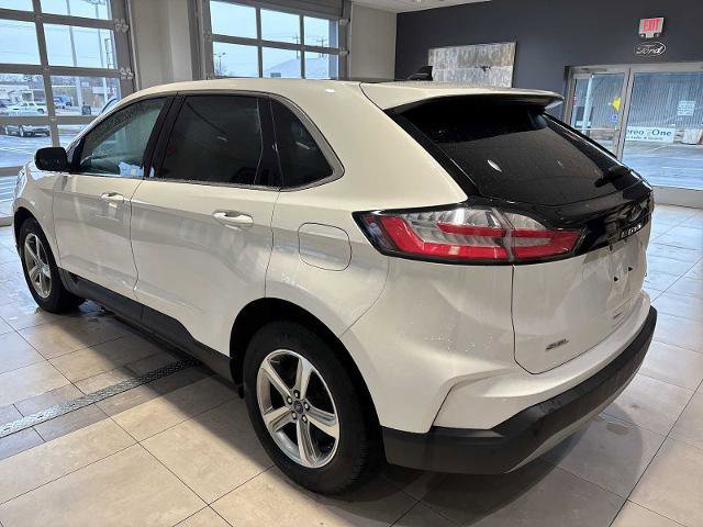 Certified 2022 Ford Edge SEL w/ Convenience Package image 3