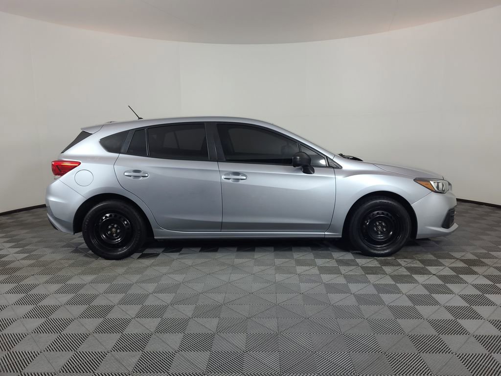Used 2022 Subaru Impreza 2.0i AWD/4WD image 2
