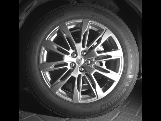 Certified 2025 Ford Explorer Platinum RWD image 9
