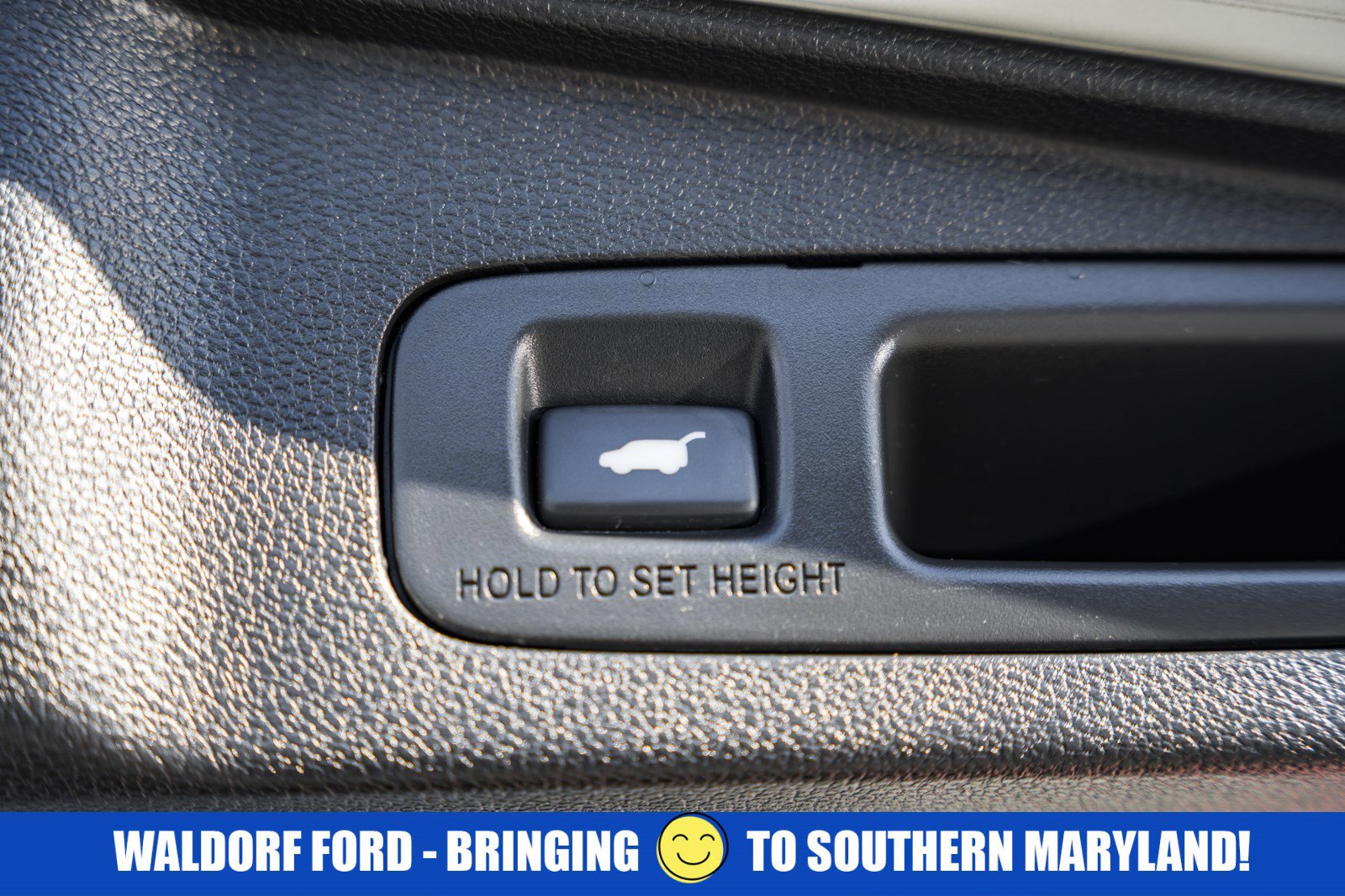 Used 2017 Honda CR-V EX-L image 10