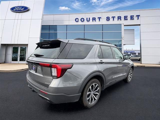 Certified 2026 Ford Explorer ST-Line AWD/4WD image 7