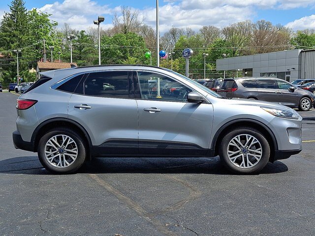 Certified 2022 Ford Escape SEL w/ Technology Package AWD/4WD image 7