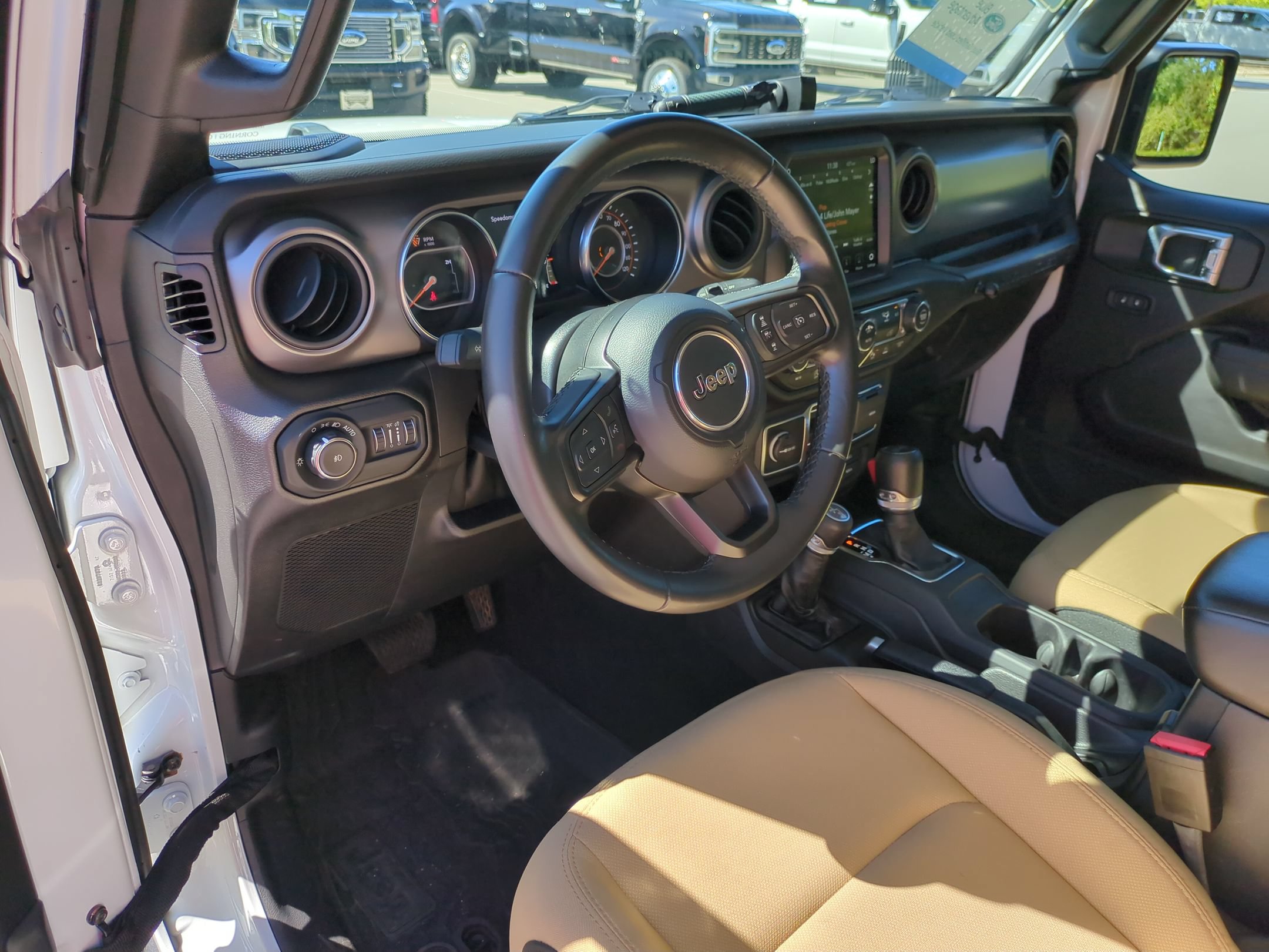 Used 2022 Jeep Wrangler Unlimited Sport w/ Xtreme Recon 35" Tire Package AWD/4WD image 16