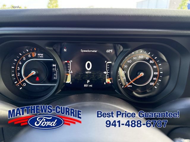 Used 2026 Jeep Gladiator Mojave AWD/4WD image 16