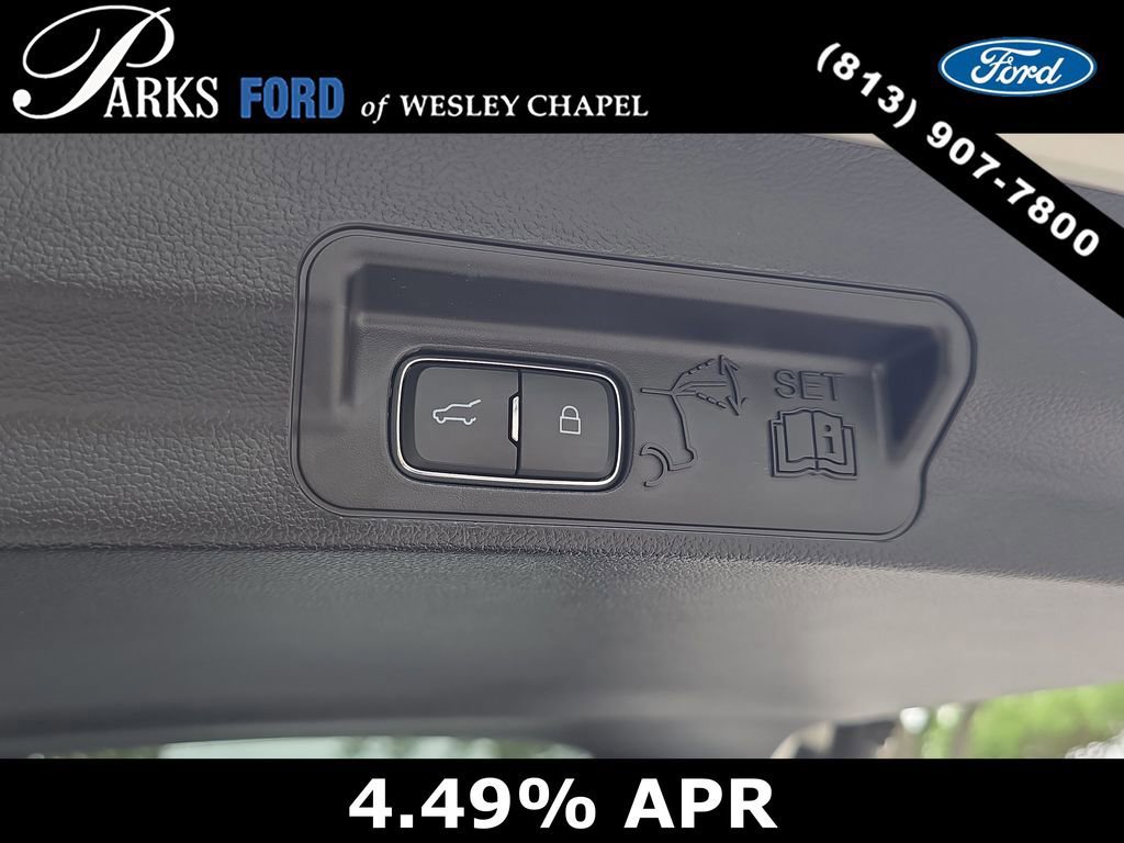 Certified 2021 Ford Explorer XLT w/ Equipment Group 202A image 9