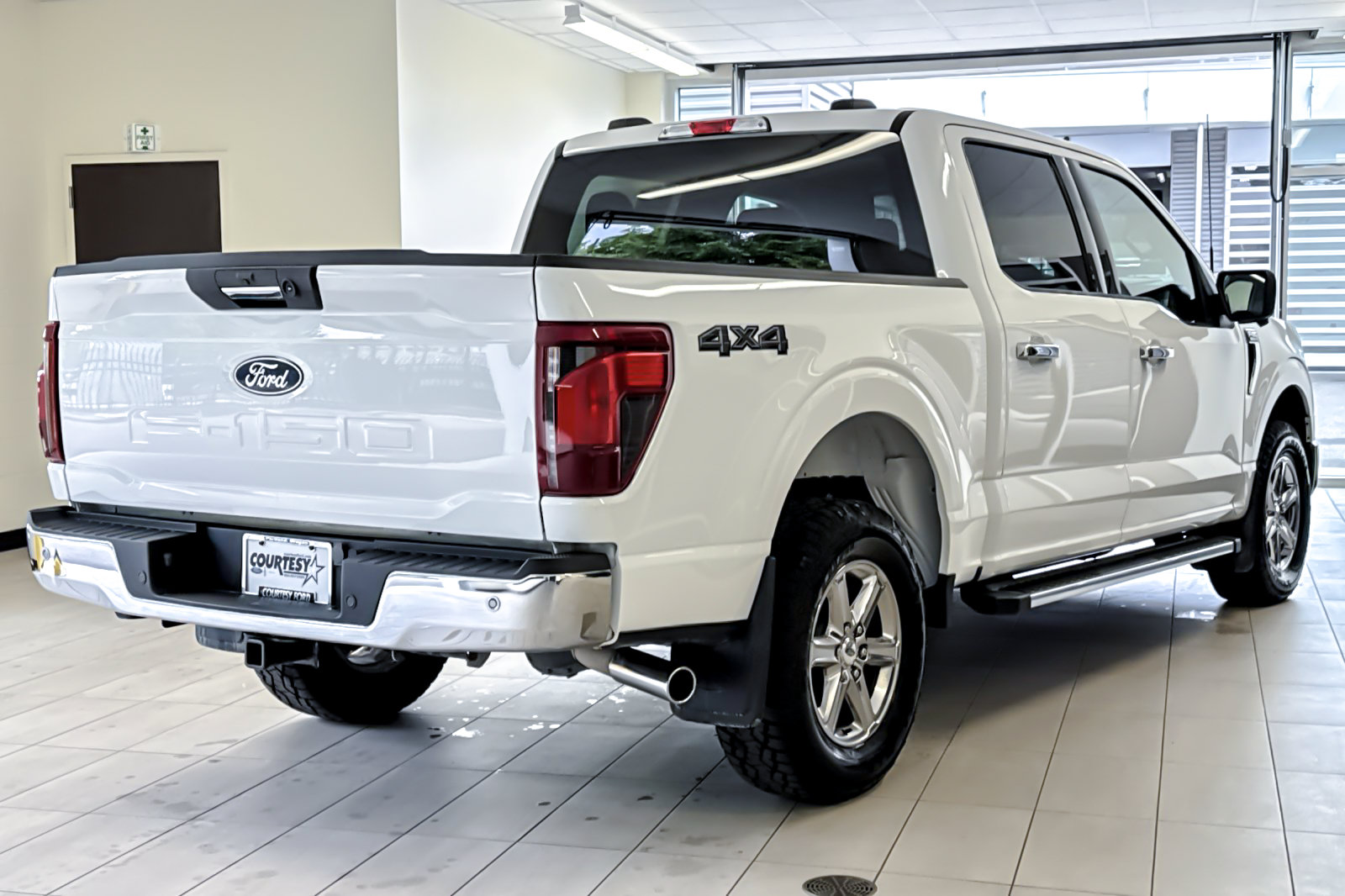 Certified 2024 Ford F150 XLT AWD/4WD image 4