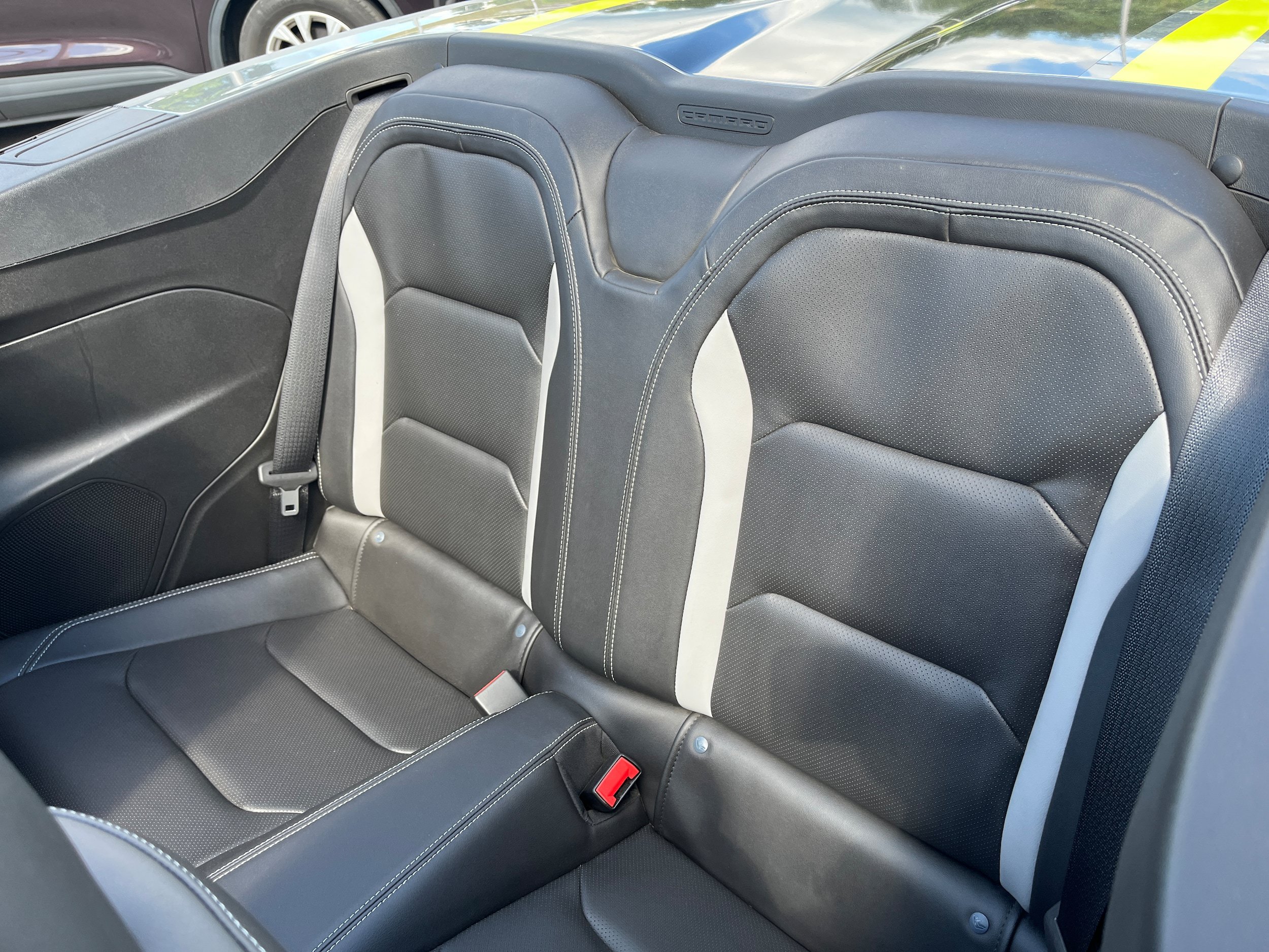 Used 2023 Chevrolet Camaro LT RWD image 13