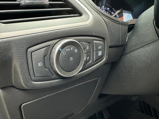 Certified 2022 Ford Edge SEL w/ Convenience Package image 28