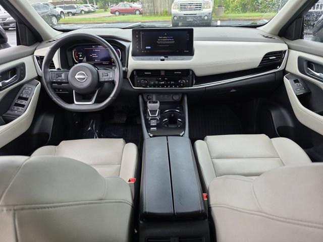 Used 2024 Nissan Rogue SL w/ SL Premium Package FWD image 8