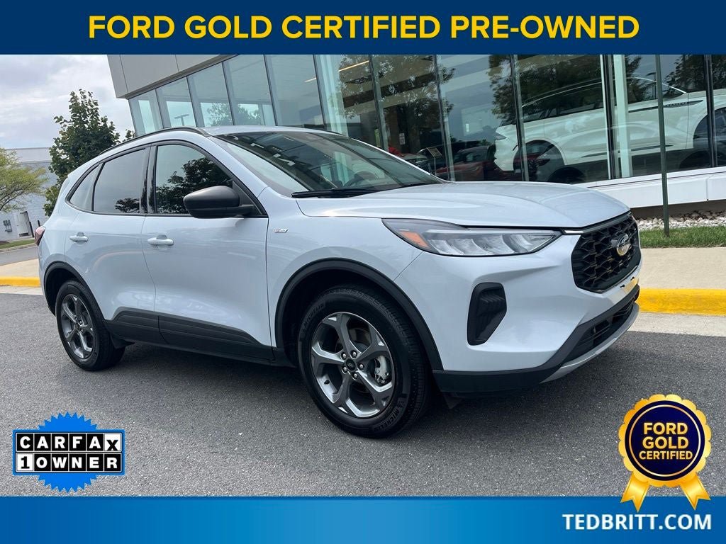 Certified 2026 Ford Escape ST-Line AWD/4WD image 1