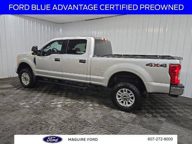 Certified 2017 Ford F250 XLT w/ Snow Plow Prep Package AWD/4WD image 4