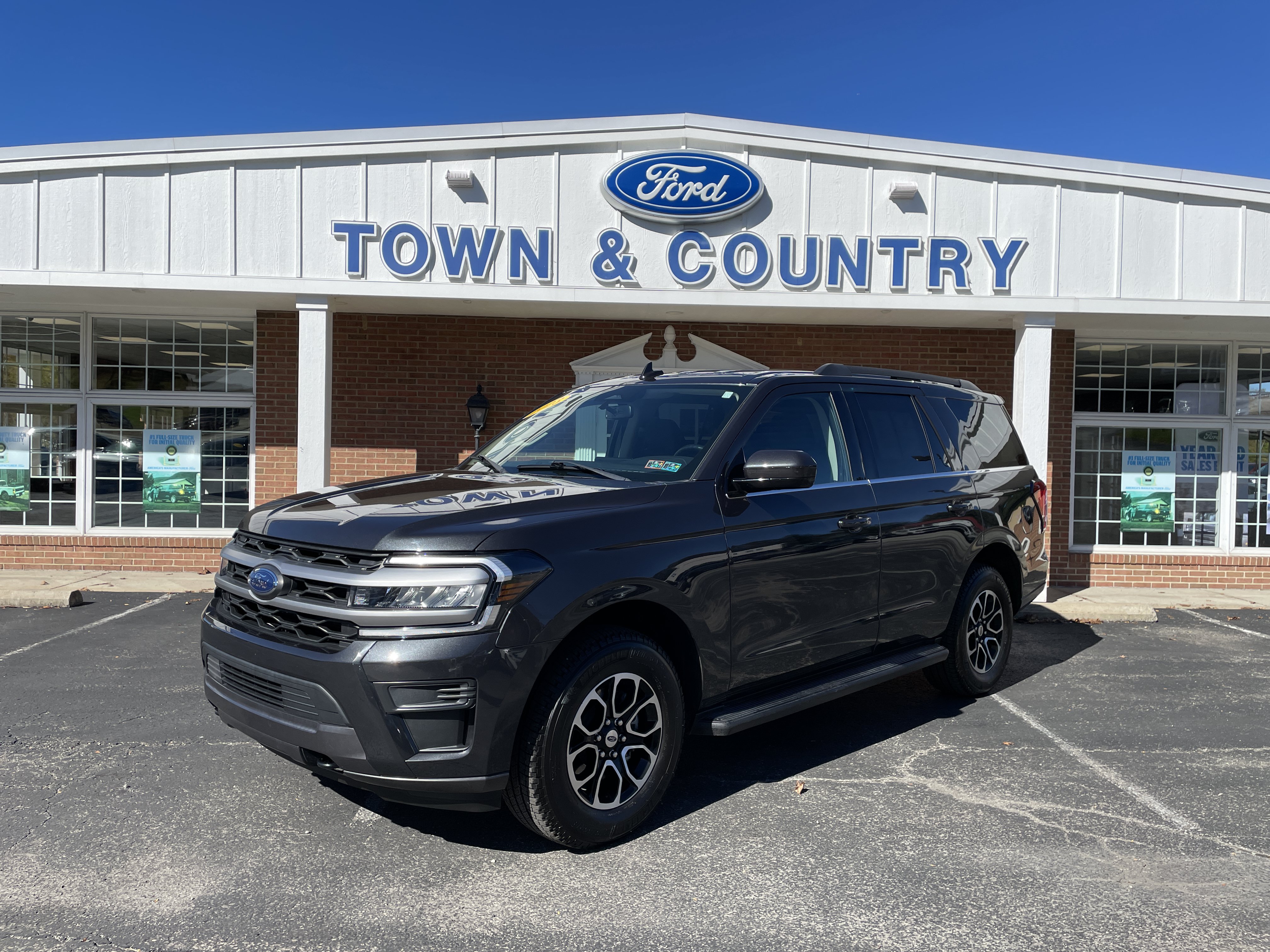 Certified 2023 Ford Expedition XLT