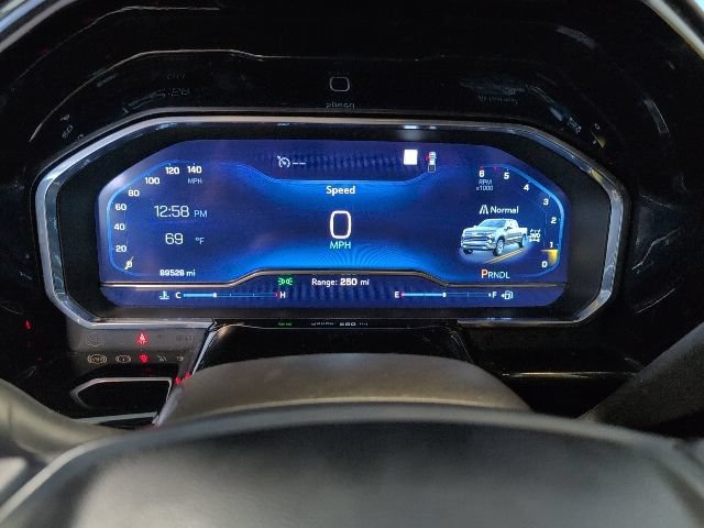 Used 2022 Chevrolet Silverado 1500 LT AWD/4WD image 20