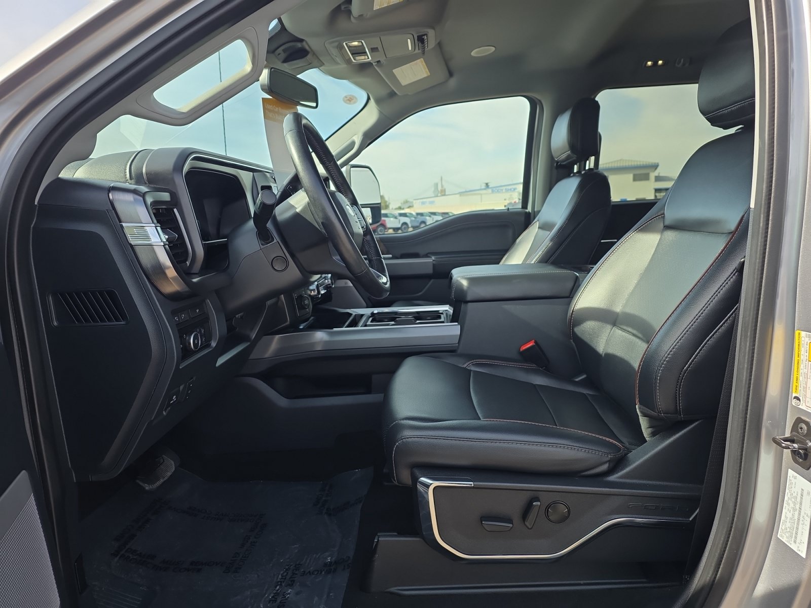 Certified 2024 Ford F450 Lariat w/ Lariat Ultimate Package AWD/4WD image 16