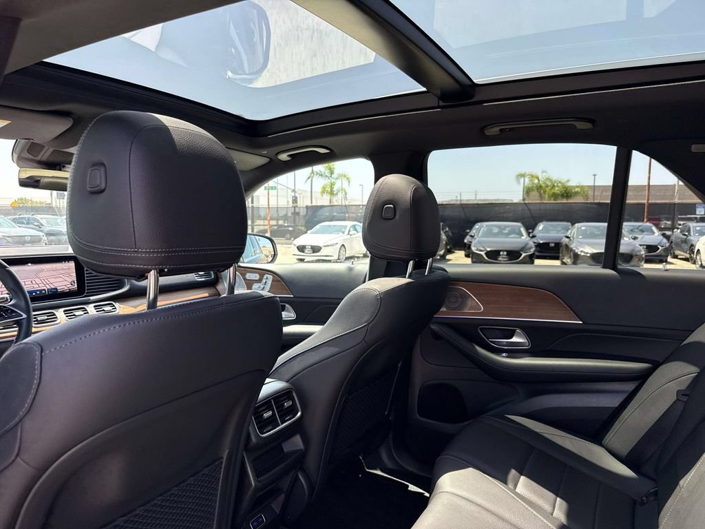 Used 2025 Mercedes-Benz GLE 350 4MATIC image 13